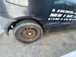 8#9773 Autovettura Fiat Punto