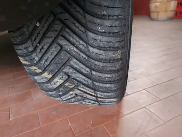 15#8115 Autovettura Fiat sedici