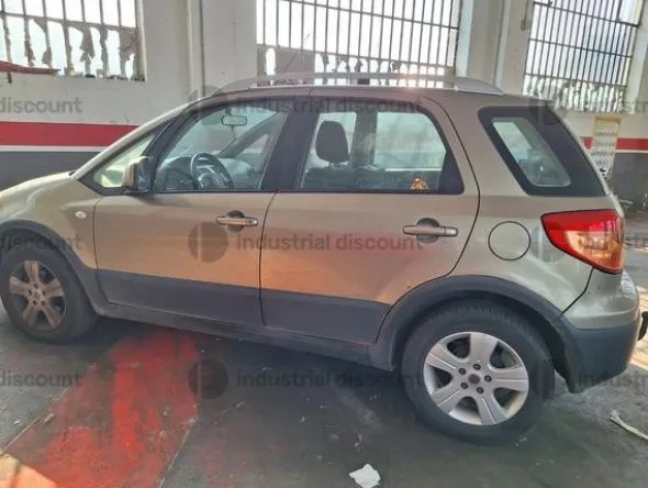 8#9294 Autovettura Fiat Sedici 4x4