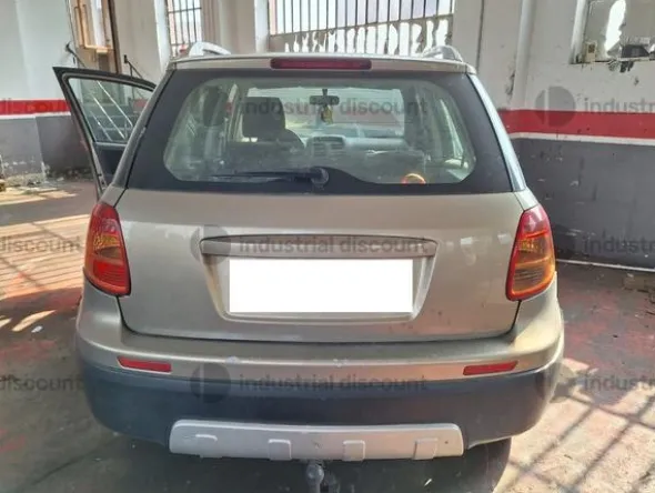 8#9294 Autovettura Fiat Sedici 4x4