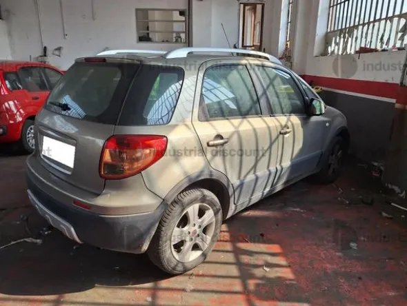 8#9294 Autovettura Fiat Sedici 4x4