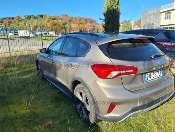 2#8738 Autovettura Ford Focus Active