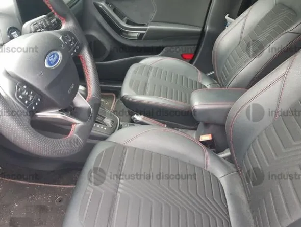 2#9771 Autovettura Ford Puma