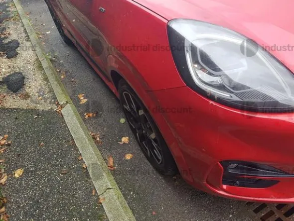 2#9771 Autovettura Ford Puma