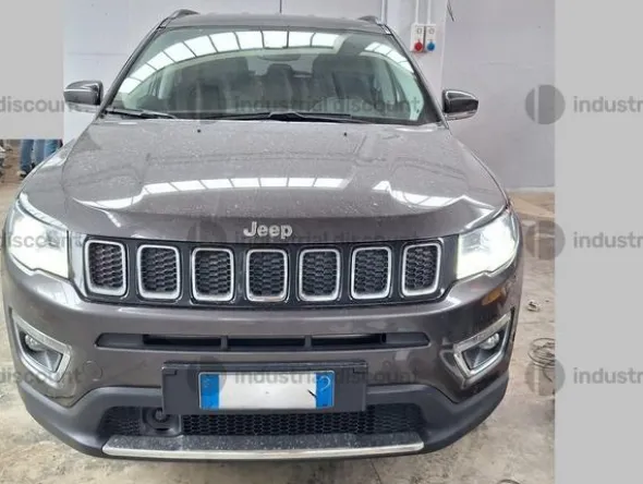 63#9878 Autovettura Jeep Compass