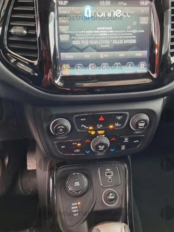 63#9878 Autovettura Jeep Compass