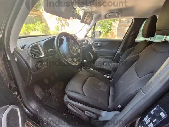 1#8499 Autovettura Jeep Renegade