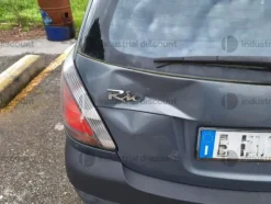 5#9452 Autovettura Kia Rio