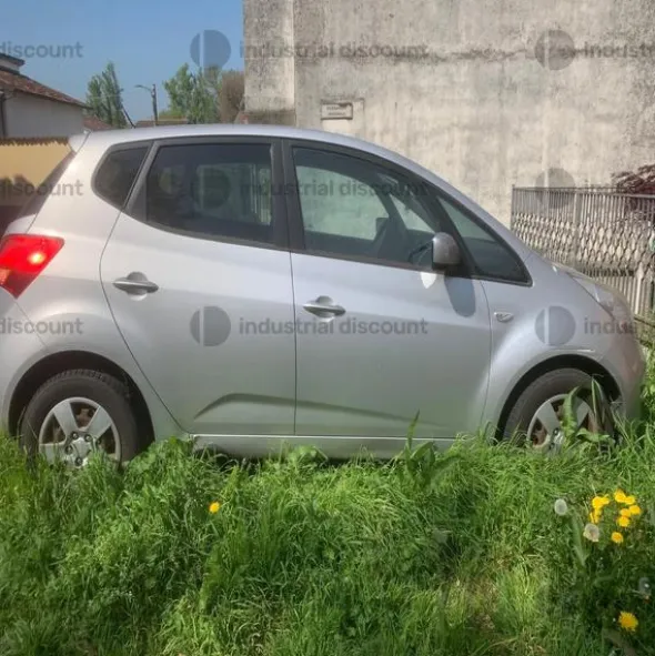 3#9214 Autovettura Kia Venga