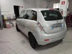 3#10175 Autovettura Lancia Y