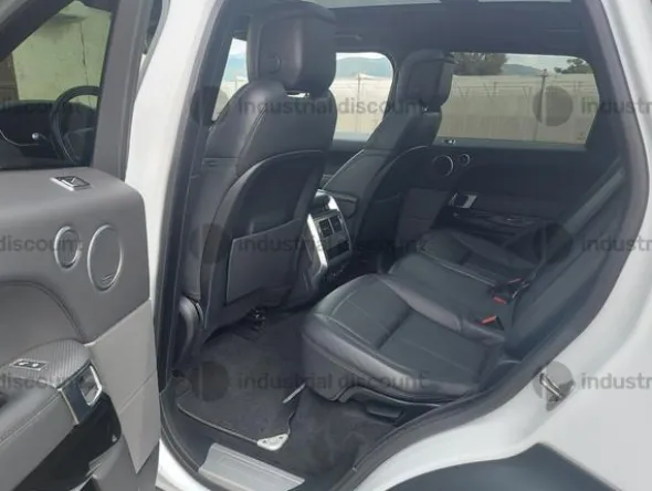 1#9522 Autovettura Land Rover