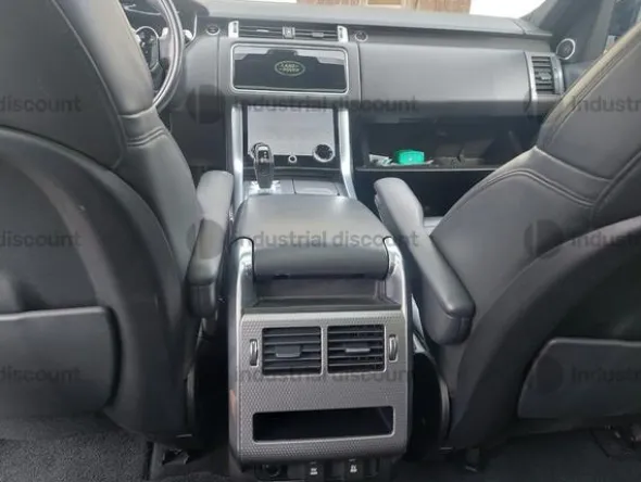 1#9522 Autovettura Land Rover