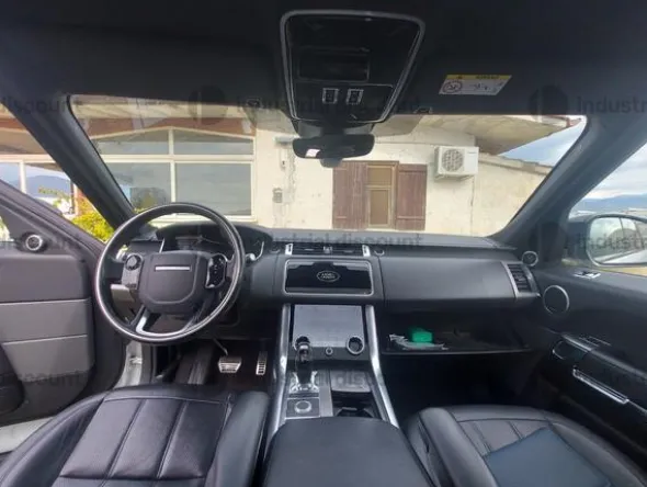 1#9522 Autovettura Land Rover