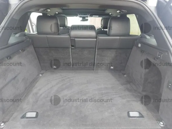1#9522 Autovettura Land Rover