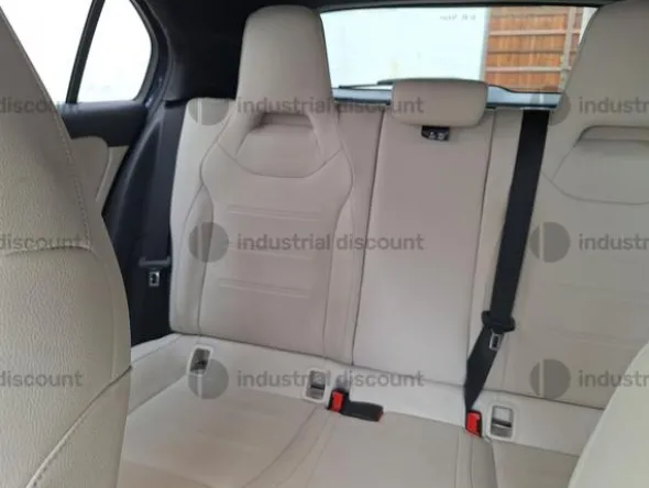 1#9853 Autovettura Mercedes-Benz A200d