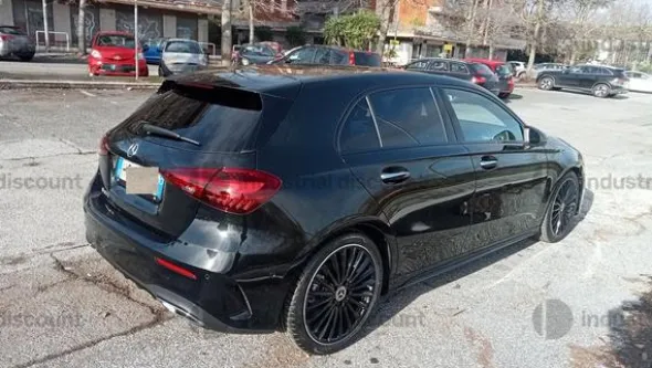 1#9847 Autovettura Mercedes Classe A 180