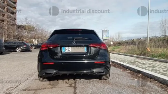 1#9847 Autovettura Mercedes Classe A 180