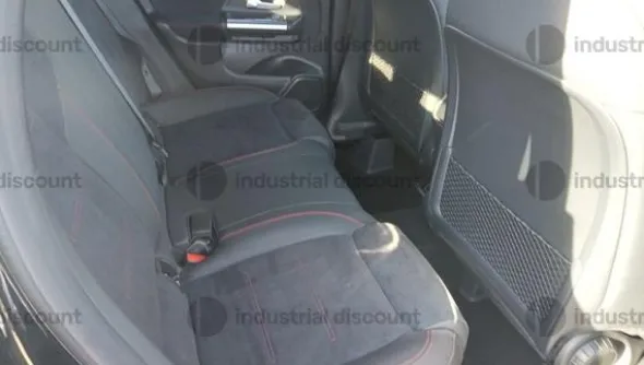3#9847 Autovettura Mercedes GLA 200