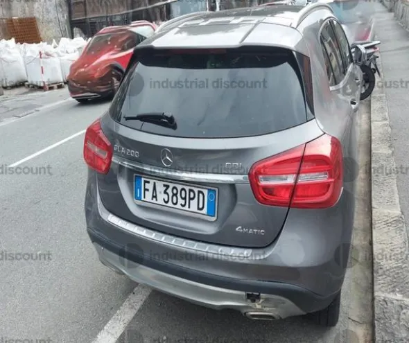 1#8950 Autovettura Mercedes GLA