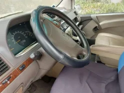 3#8644 Autovettura Mercedes V220