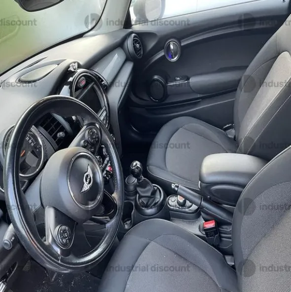 4#9214 Autovettura mini Cooper D