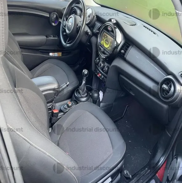 4#9214 Autovettura mini Cooper D