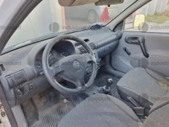 28#10019 Autovettura Opel Combo
