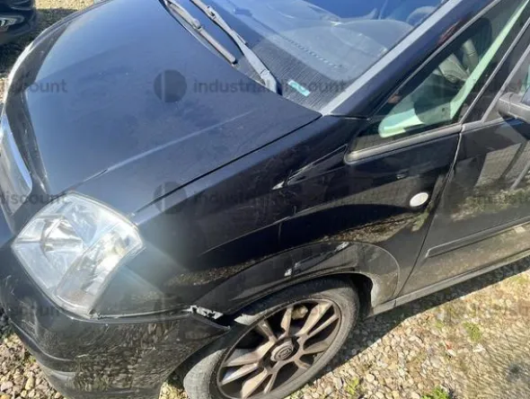 5#9948 Autovettura Opel Meriva