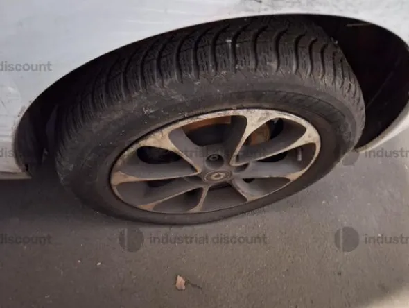 1#8813 Autovettura Opel Meriva e Autocarro Fiat Doblò