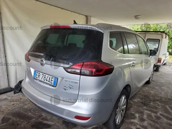 1#9973 Autovettura Opel zafira