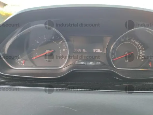 2#10175 Autovettura Peugeot 208