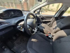 16#9500 Autovettura Peugeot 208