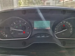 16#9500 Autovettura Peugeot 208