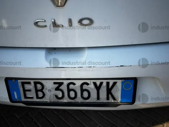 1#84731 Autovettura Renault Clio