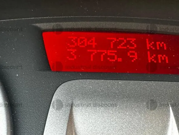 1#84731 Autovettura Renault Clio