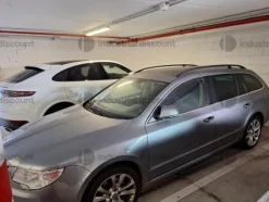 9#9178 Autovettura Skoda Superb 3T