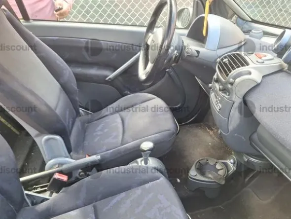 2#9452 Autovettura Smart Fortwo