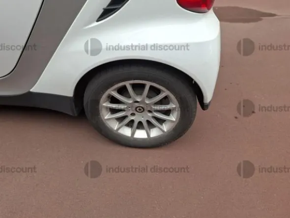 2#9232 Autovettura Smart Fortwo Coupe CDI