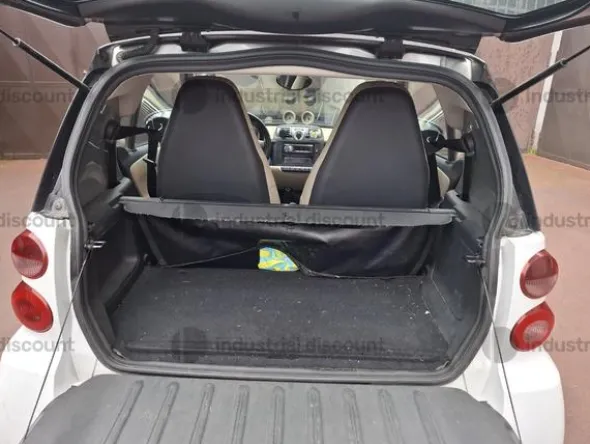2#9232 Autovettura Smart Fortwo Coupe CDI