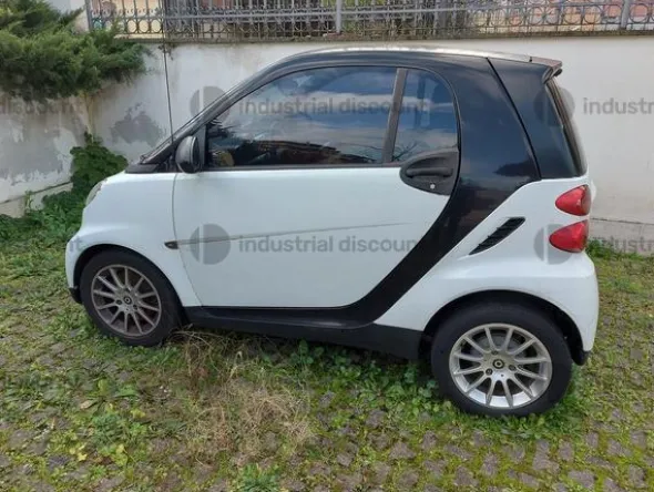 1#8787 Autovettura Smart Fortwo Coupè