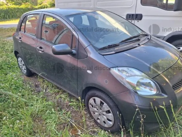 1#9058 Autovettura Toyota Yaris