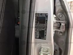 10#9480 Autovettura Toyota Yaris hybrid