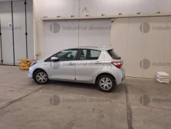 10#9480 Autovettura Toyota Yaris hybrid