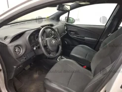 10#9480 Autovettura Toyota Yaris hybrid