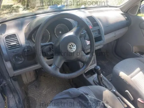 4#8673 Autovettura Volkswagen