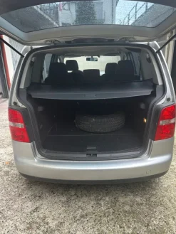 AUTOVETTURA VOLKSWAGEN TOURAN TARGA DD457EM