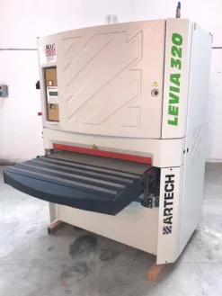 AV732 - Calibratrice Biesse Levia 320/1100