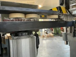 AV818 - 1083Leviga profili Stemas