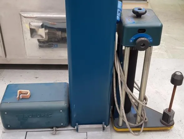 1#4628 Avvolgipallet Robopac Rotoplat 106