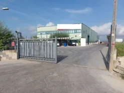 Azienda produttivo-commerciale in Sardegna